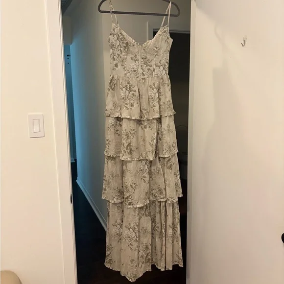 V. Chapman Floral Green Maxi Dress - Picture 6 of 8